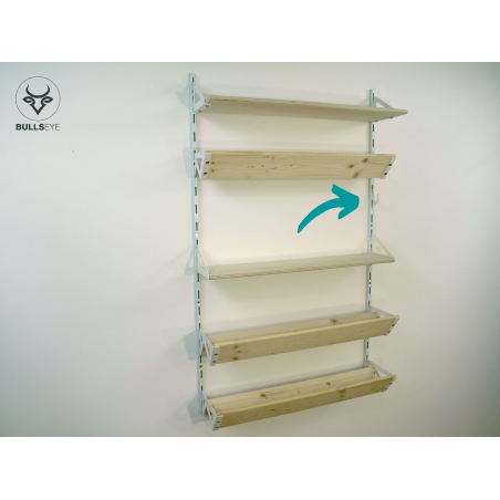 2 hooks for wall uprights