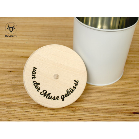 engraved pot