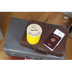 saving money to go on holiday