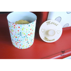 lid with message "thank you mum"